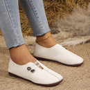 Gabriella - Klassiske og elegante sko med dekorative knapper