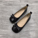 Eva - Slip på sko med slidstærk sål og sløjfedetalje