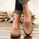 Linda – Slip on loafers med teksturerede detaljer og klassisk lavprofil silhuet