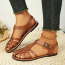 Frances – Åben tå sandaler med justerbar rem og spændelukning