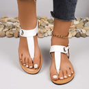 Brianna - Skridsikre sandaler med T rem og justerbar spændelukning