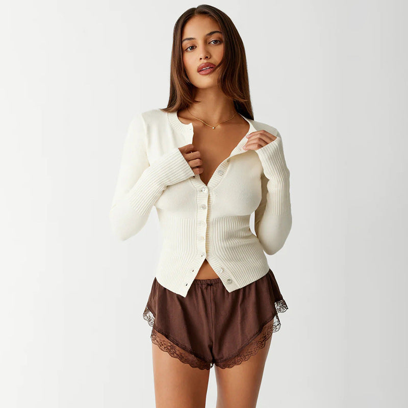 Hannah – Slim fit cardigan med lange ærmer og knaplukning