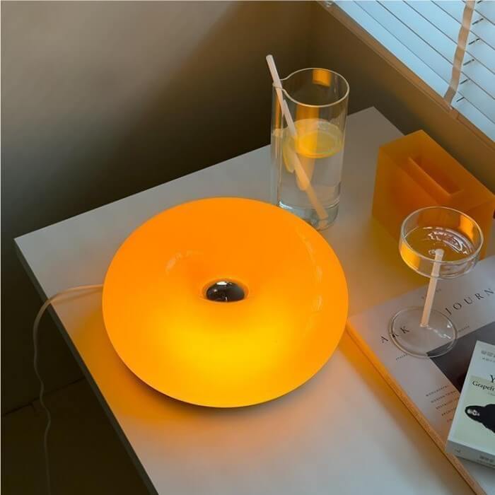 GlowRing – Donut væglampe og bordlampe med berøringsstyret lysstyrke