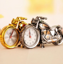 FastTick – Sporty Vækkeur med Slankt Moderne Design