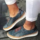 Natalie – Slip on sneakers med perforeret design og stribede detaljer