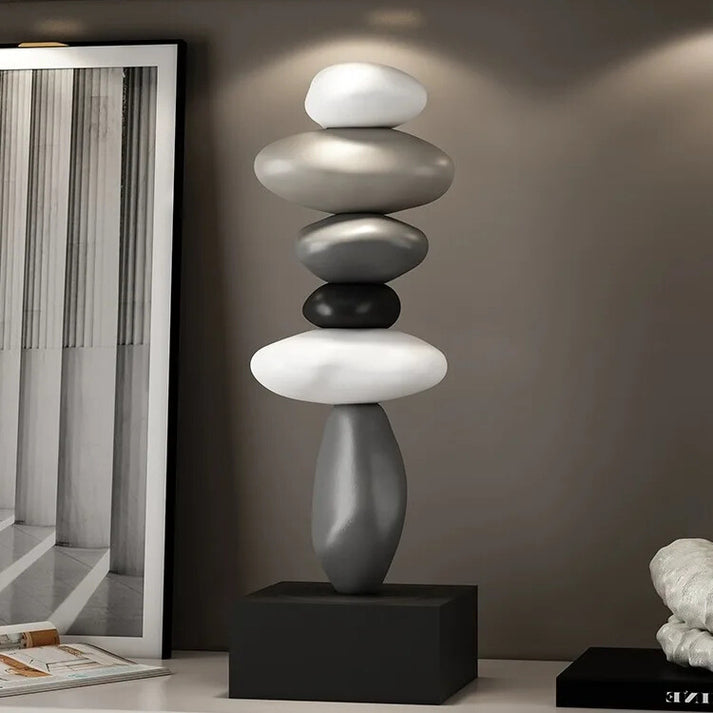 StoneBalance – Minimalistisk Stablet Stenskulptur til Rolig og Elegant Indretning
