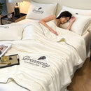 ChillEase - Letvægtsdyne til kølig og behagelig søvn