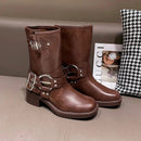 Rhea – Støvler med tykke såler med rund tå og dekorative spændeaccenter