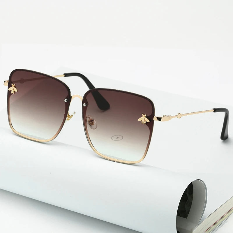 VeraView - Elegante Gradient Solbriller med firkantet form og UV400-beskyttelse