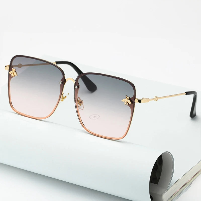 VeraView - Elegante Gradient Solbriller med firkantet form og UV400-beskyttelse