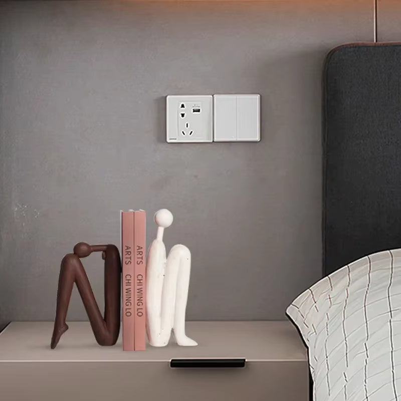 ShelfMuse – Dekorative bogstøtter med legende designs til hylder og skriveborde