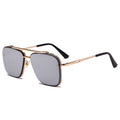 ViewTrail – Firkantede solbriller med aviator inspireret og gradient linsedesign