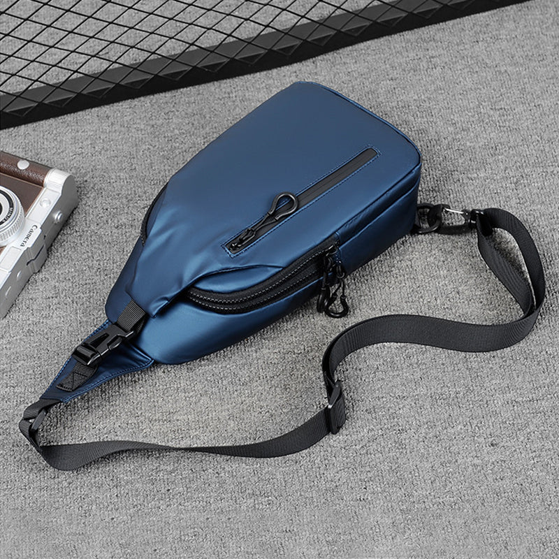 NovaCarry – Vandtæt crossbody taske med USB port og justerbar rem