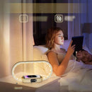 GlowPort – Trådløs opladningsdock med urvisning og justerbar natlampe