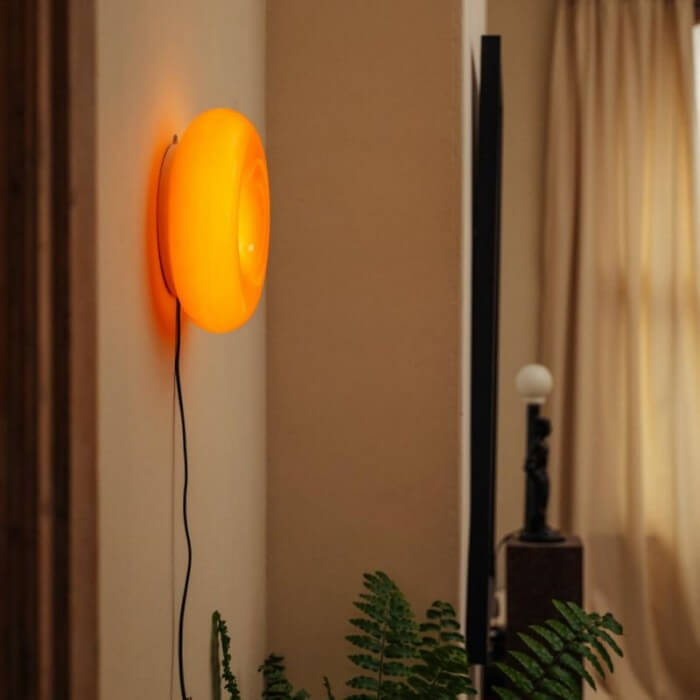 GlowRing – Donut væglampe og bordlampe med berøringsstyret lysstyrke