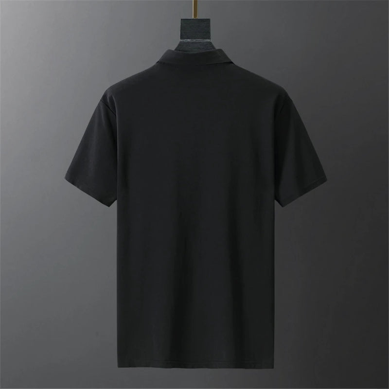 Nathan - Klassisk poloshirt med brystlomme og justerbar stolpelukning