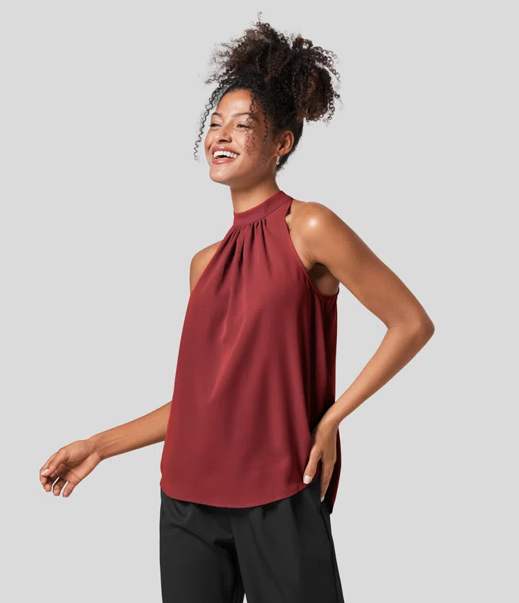 Nicole – Ærmeløs bluse med halterneck og afslappet pasform