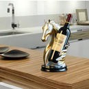 HorseCellar – Hesteformet vinreol til unik opbevaring og boligindretning