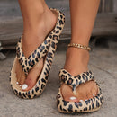 Nalia – Letvægts slip on hjemmesko med trykte detaljer