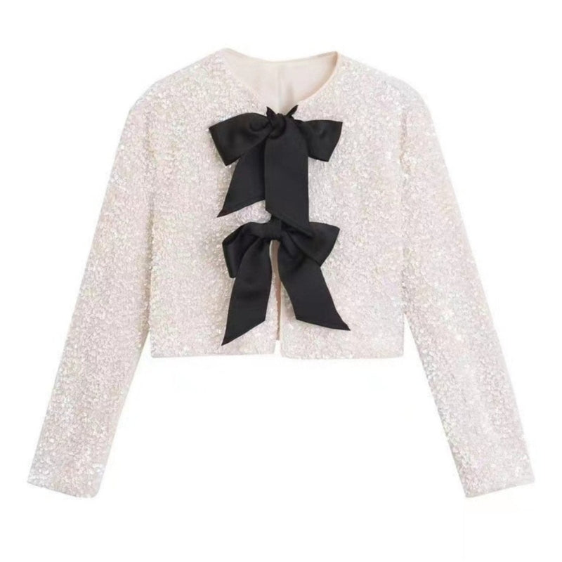 Anaya – Elegant cropped top med lange ærmer og sløjfedetaljer foran