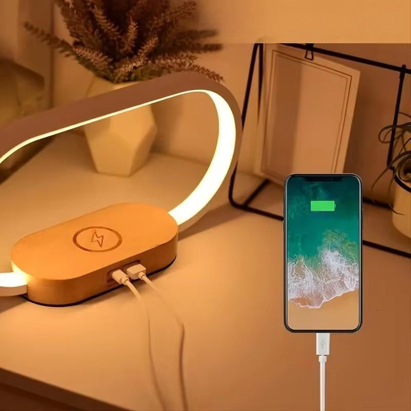 GlowPort – Trådløs opladningsdock med urvisning og justerbar natlampe