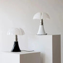 LumiGlow - Elegant retro-bordlampe med varm stemningsbelysning