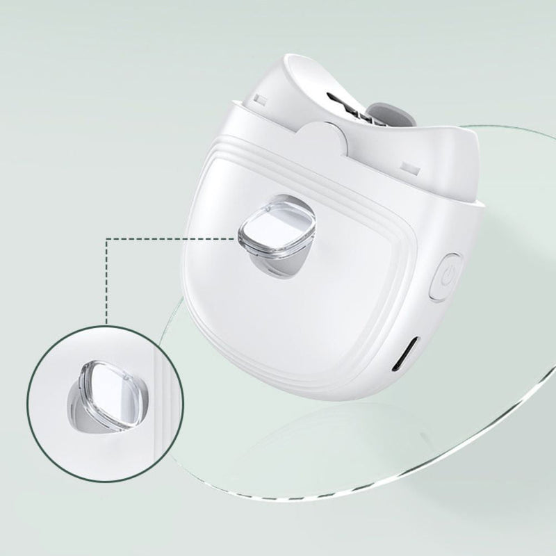 ClipEase – Genopladelig elektrisk negleklipper med indbygget opbevaring og natlysfunktion