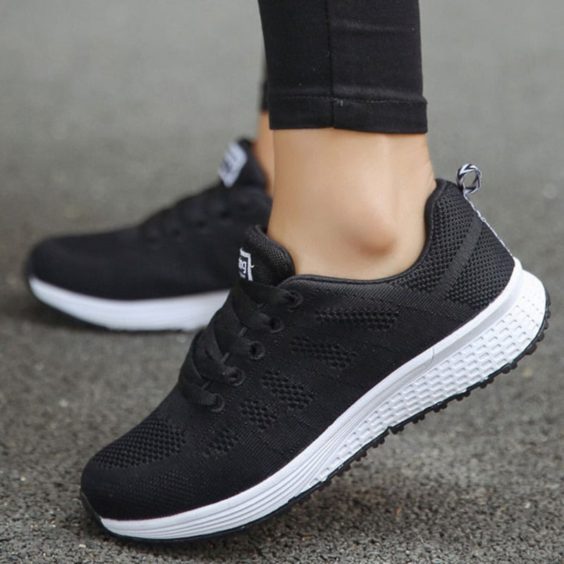 Dina – Stilfulde casual sneakers med let sål og afslappet pasform