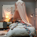 HomiVibe – Elegant sengehimmel med frynser og flæser til drømmende børneværelser
