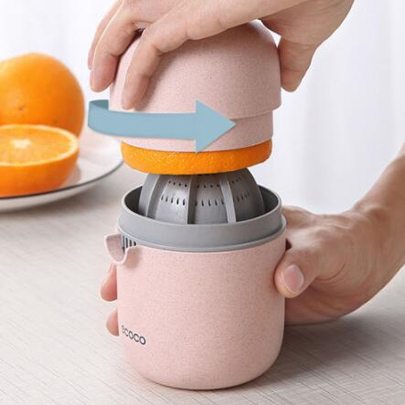 NovaJuice – Manuel juicer med nemt greb og stabil base