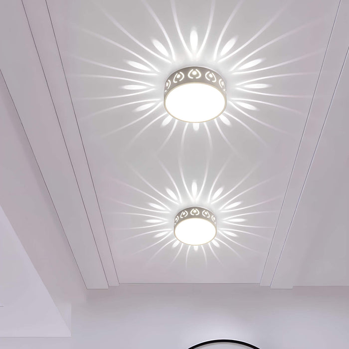 LumaGlow – LED loftlampe med blød lysprojektion og elegante mønstre