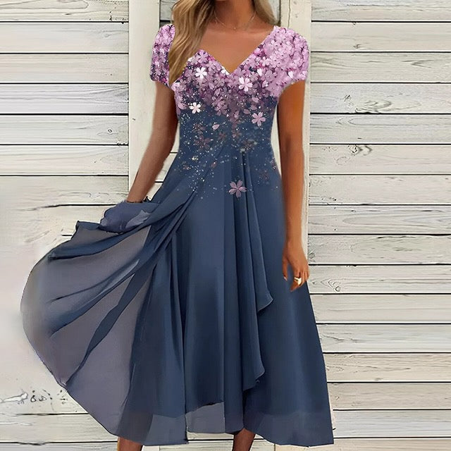 Ciara- Chic og elegant kjole til et glamourøst look