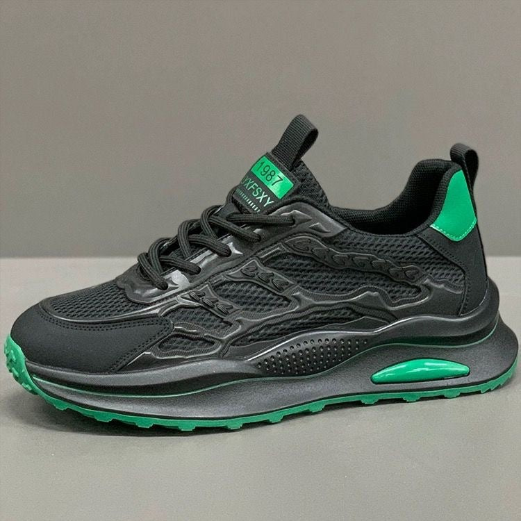 George - Lette sneakers med slidstærk sål og unikt design
