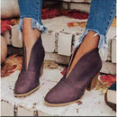 Joyce – Højhælede støvler med elegant udskæring og blokhældesign