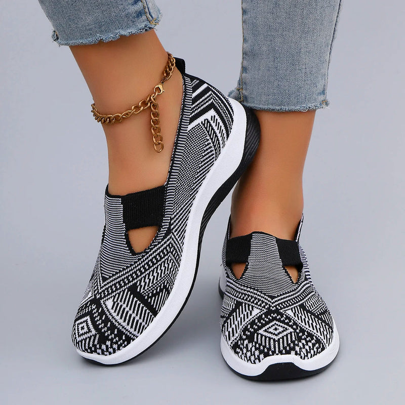 Audrey - Moderne sneakers med unikt print og udskæring design