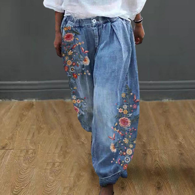 Maya – Jeans med afslappet pasform og dristigt design med vide ben