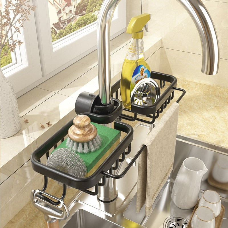 CleanRack – Sink organizer vandhanehylde med hængekurvefunktion