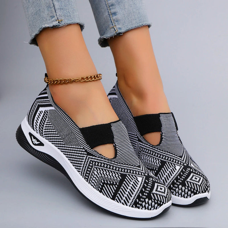 Audrey - Moderne sneakers med unikt print og udskæring design