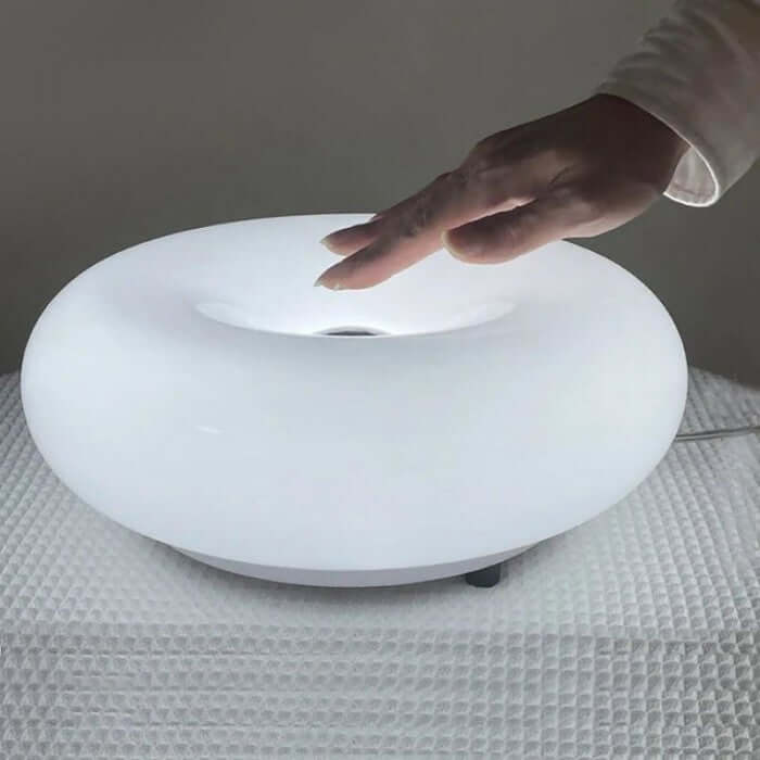 GlowRing – Donut væglampe og bordlampe med berøringsstyret lysstyrke
