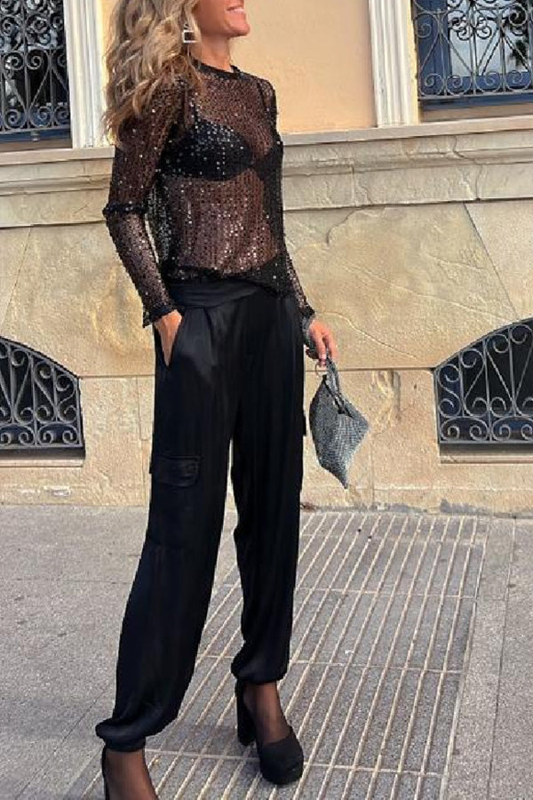 Sonia - Glitrende Bluse med Flared Ærmer