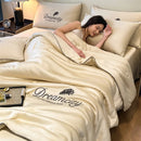 ChillEase - Letvægtsdyne til kølig og behagelig søvn