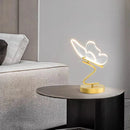 BrightFly - LED bordlampe med sommerfugleform og minimalistisk basestruktur