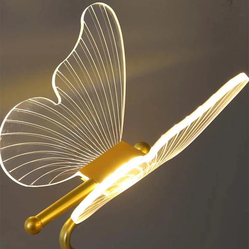 BrightFly - LED bordlampe med sommerfugleform og minimalistisk basestruktur