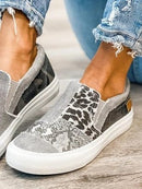 Olivia - Slip on sneakers med leopardprint og farveblokdesign