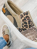 Olivia - Slip on sneakers med leopardprint og farveblokdesign