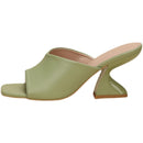 Mira – Slip on sko med blok hæl og åben tå design