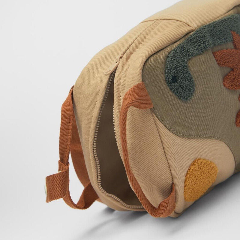 EmbroTote – Moderne rygsæk med justerbare stropper og broderet design