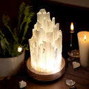 GlowNest – Mini magnetisk ildfluelampe med valnøddetræsbund og beroligende stemningslys