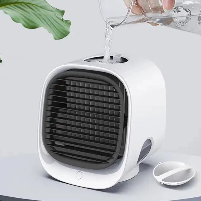 CoolNest - 2 i 1 USB luftkøler med luftfugter og kompakt skrivebordsdesign