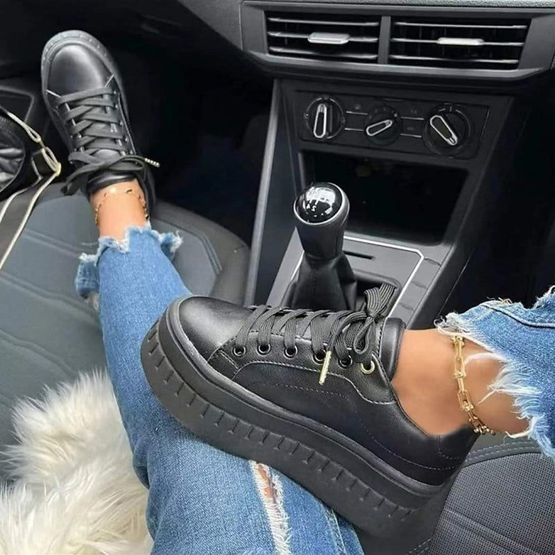 Ella – Stilfulde plateausneakers med let sål og klassisk design